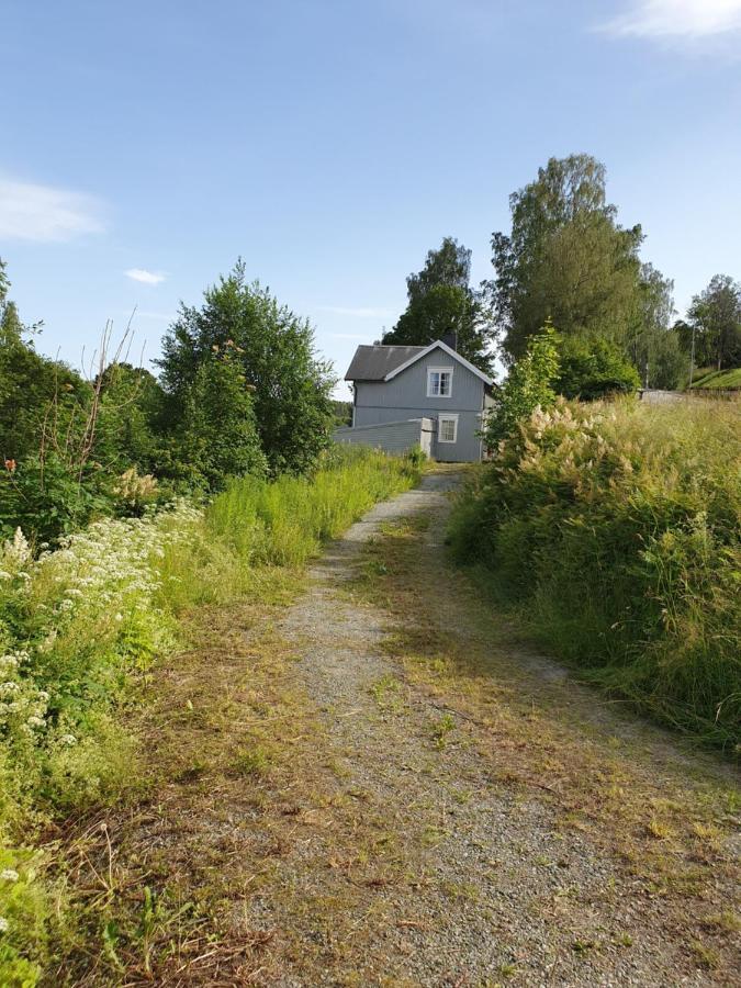 Valhalla Bengtfors Private House เบงต์สฟอร์ส ภายนอก รูปภาพ